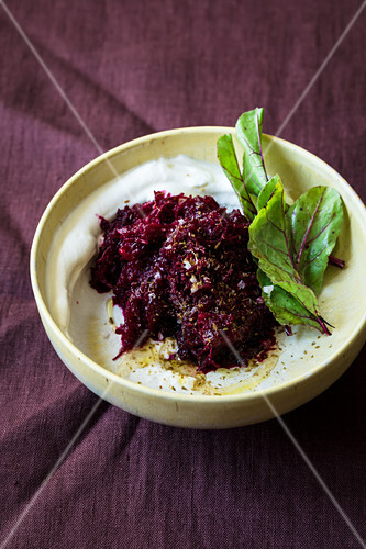 Raw beetroot with cumin and Greek yoghurt
